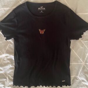 VTG Women's Butterfly Ribbed Cropped Tee. 
XS.